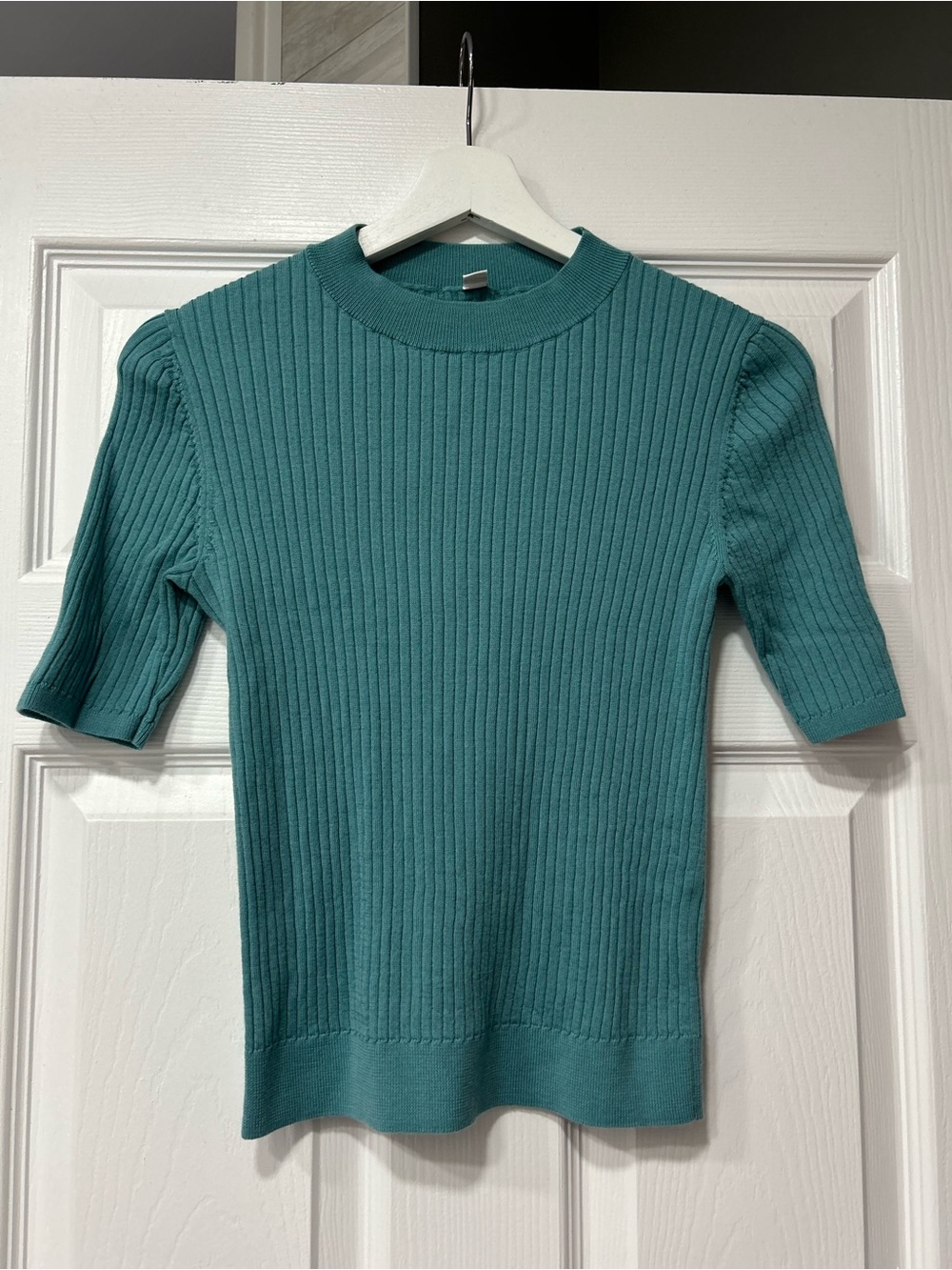 Uniqlo Teal Ribbed Short Sleeve Sweater